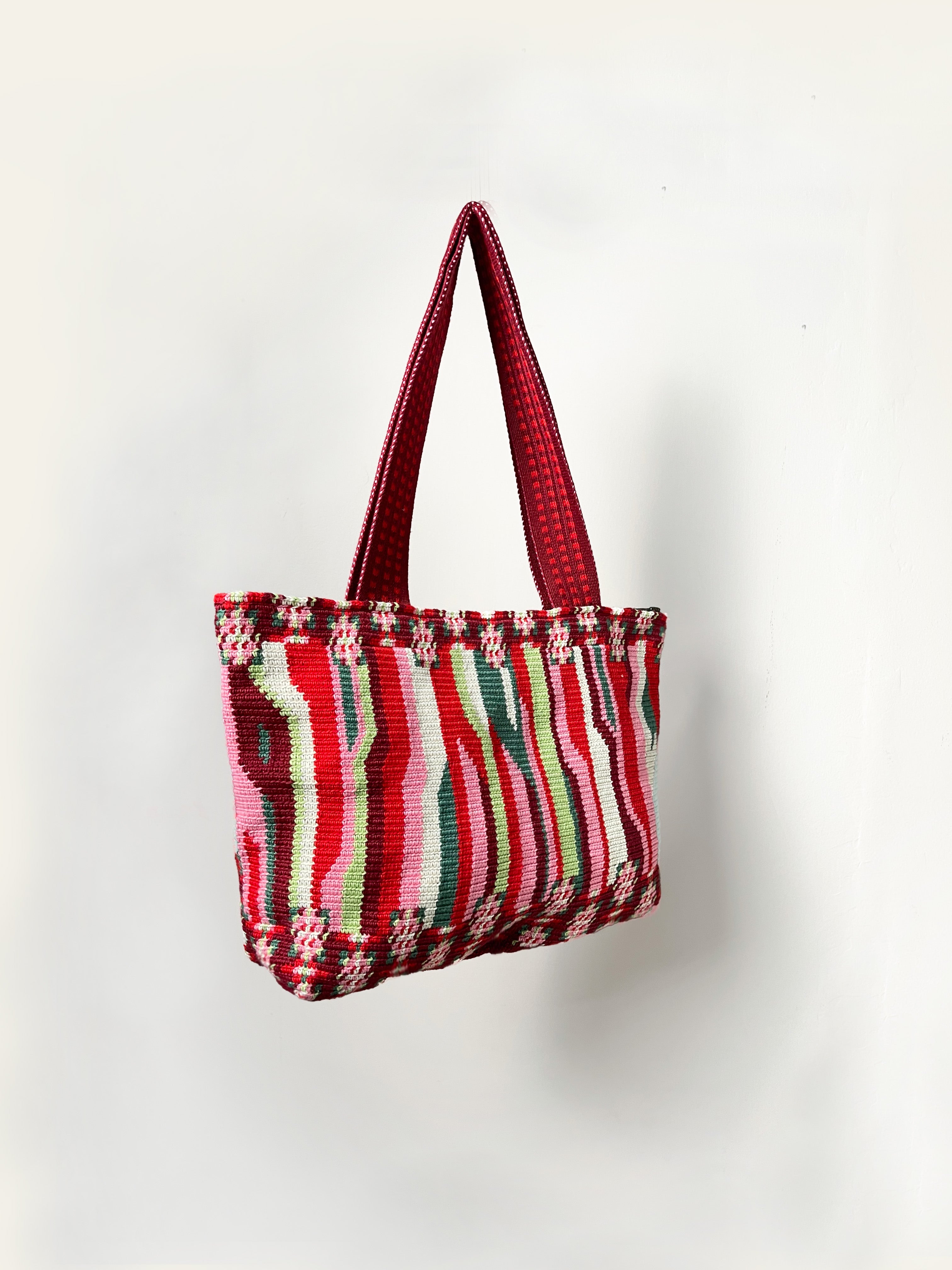 Dwika Tote Bag